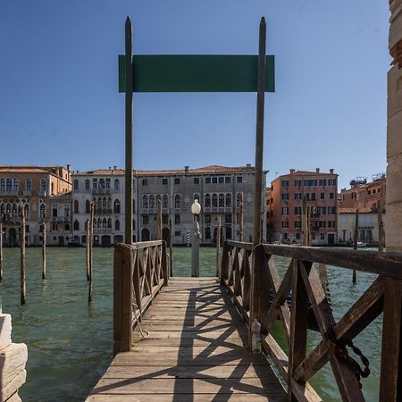 Sant'Aponal Cozy Apartment With Balcony R&R Venedig Exterior foto