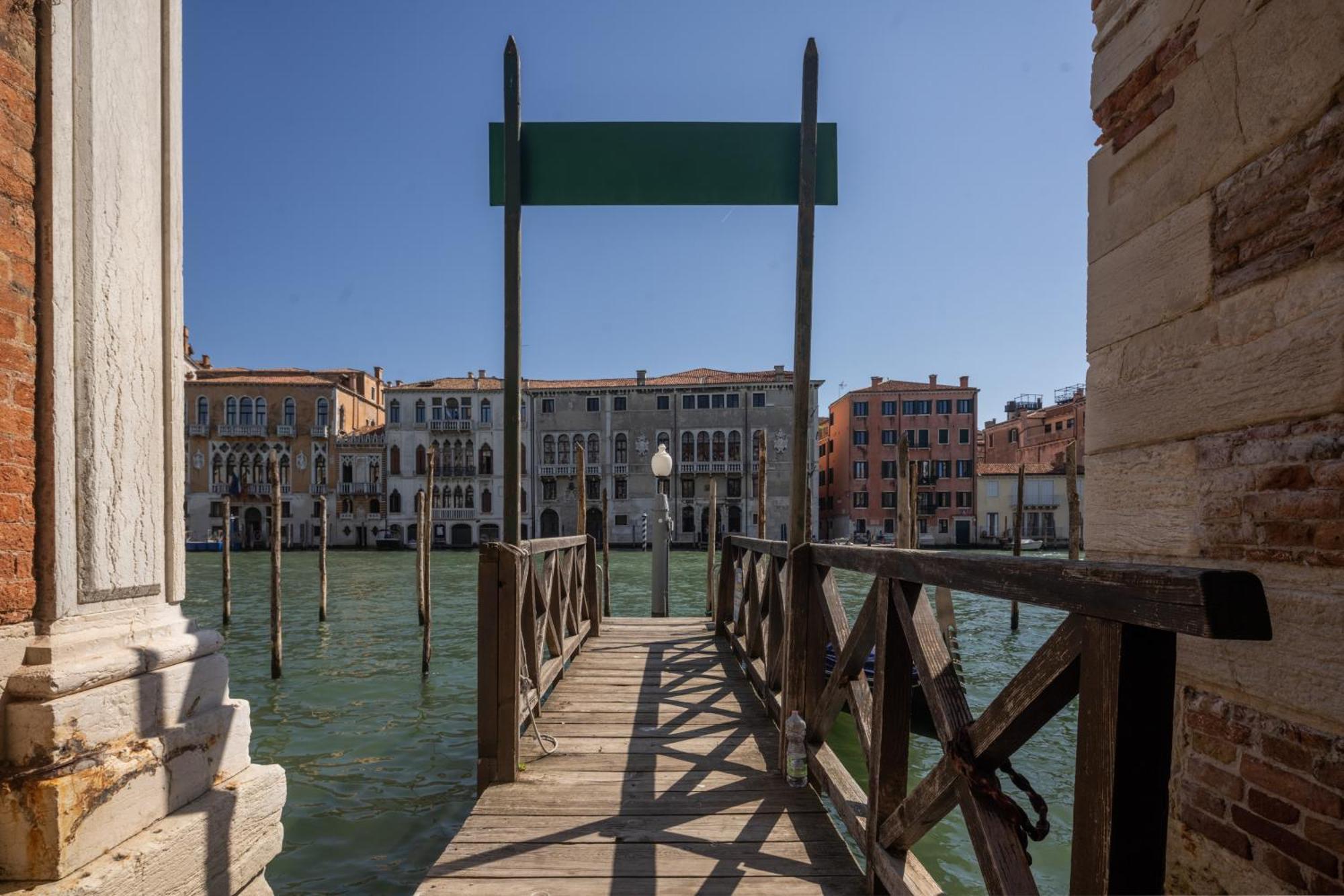 Sant'Aponal Cozy Apartment With Balcony R&R Venedig Exterior foto